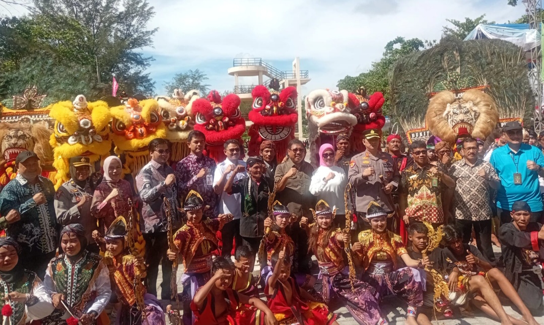 Wali Kota Resmikan Pembukaan Festival Pasir Padi 7 dan Launching Aplikasi TIC