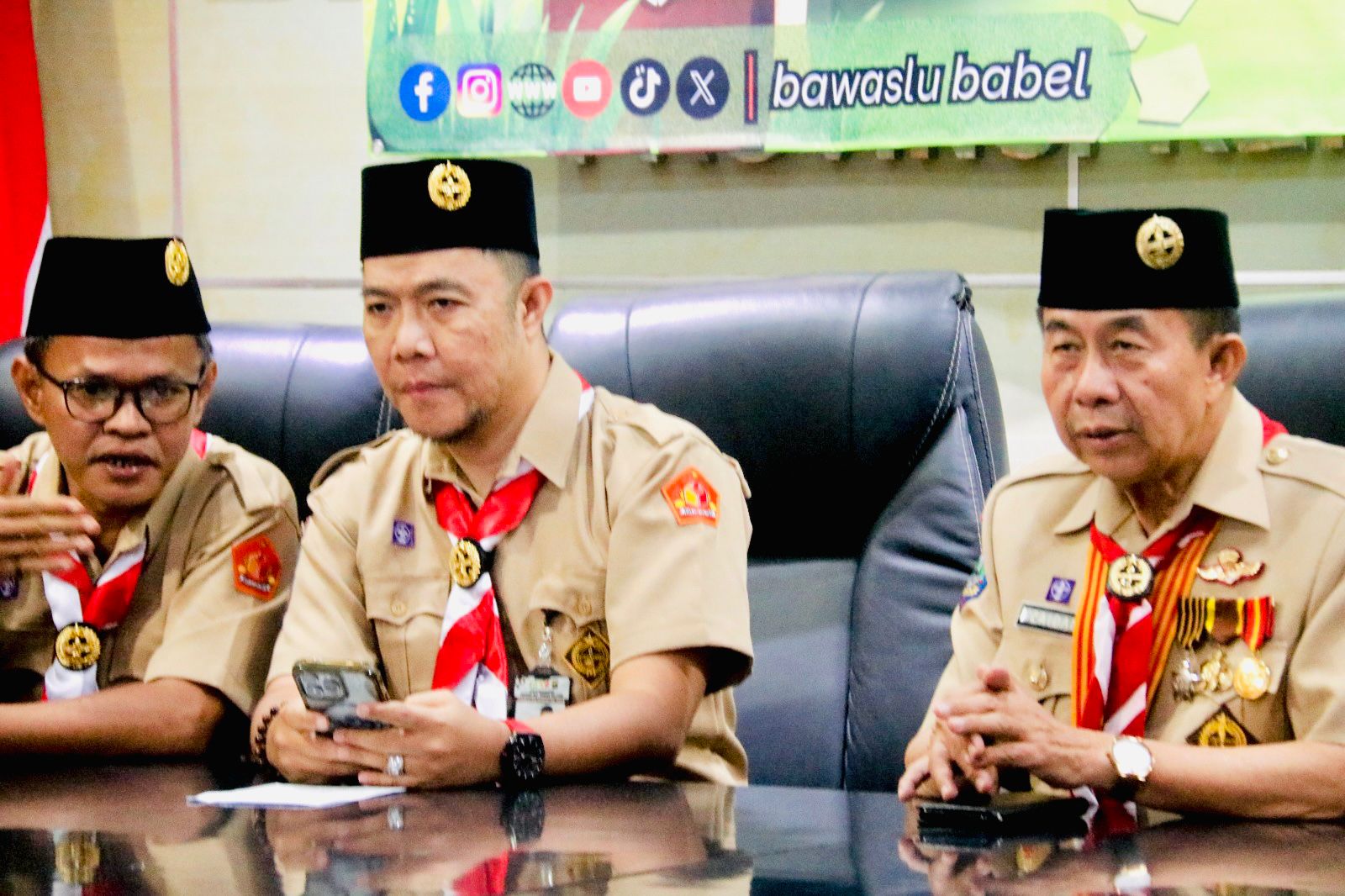 Bawaslu Babel dan Kwarda Babel Kukuhkan Kepengurusan Saka Adhyasta Pemilu Perkuat Pengawasan Partisipatif