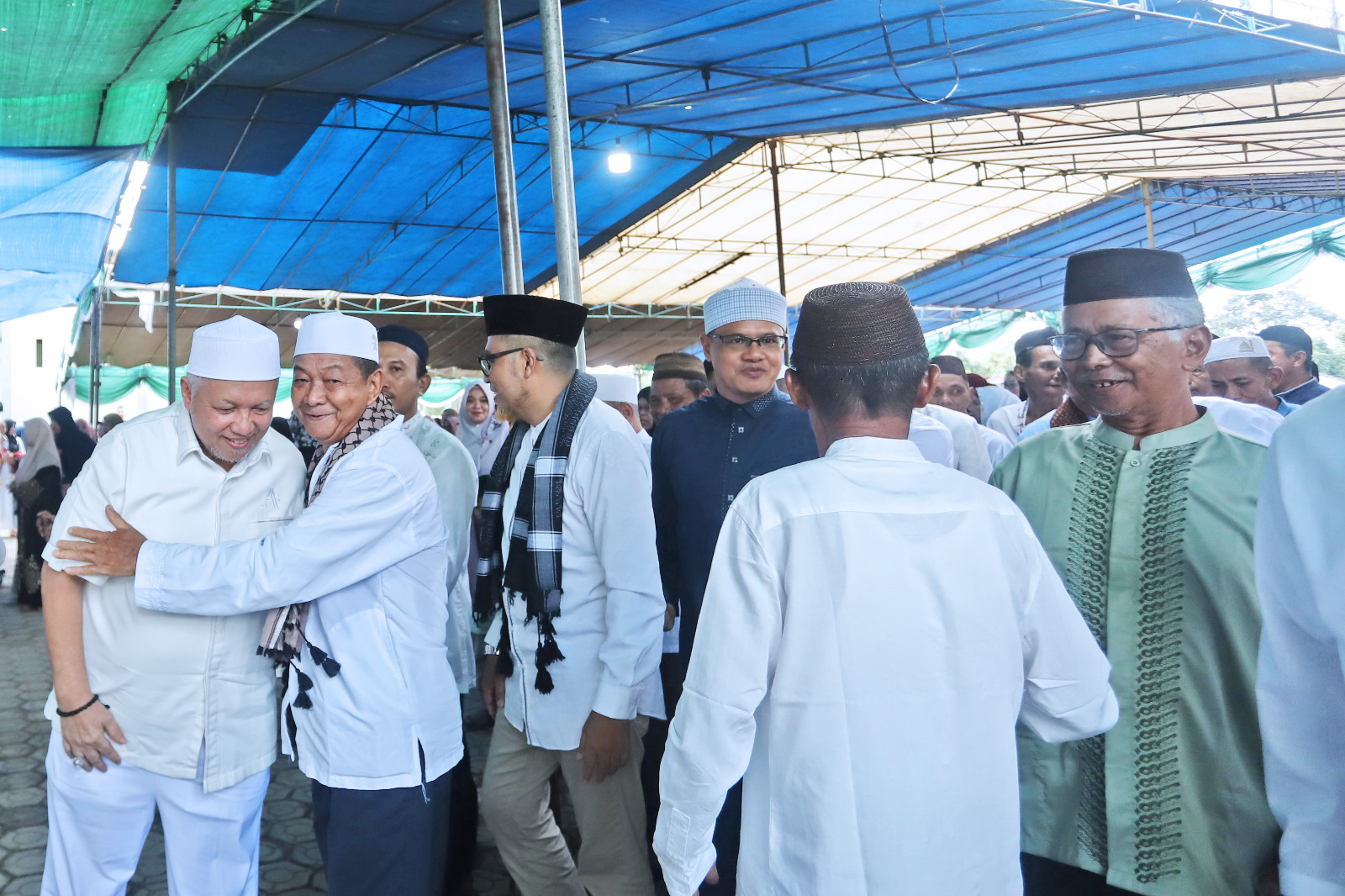 Bupati Sukirman Lepas 23 Calon Jamaah Haji Asal Kecamatan Kelapa