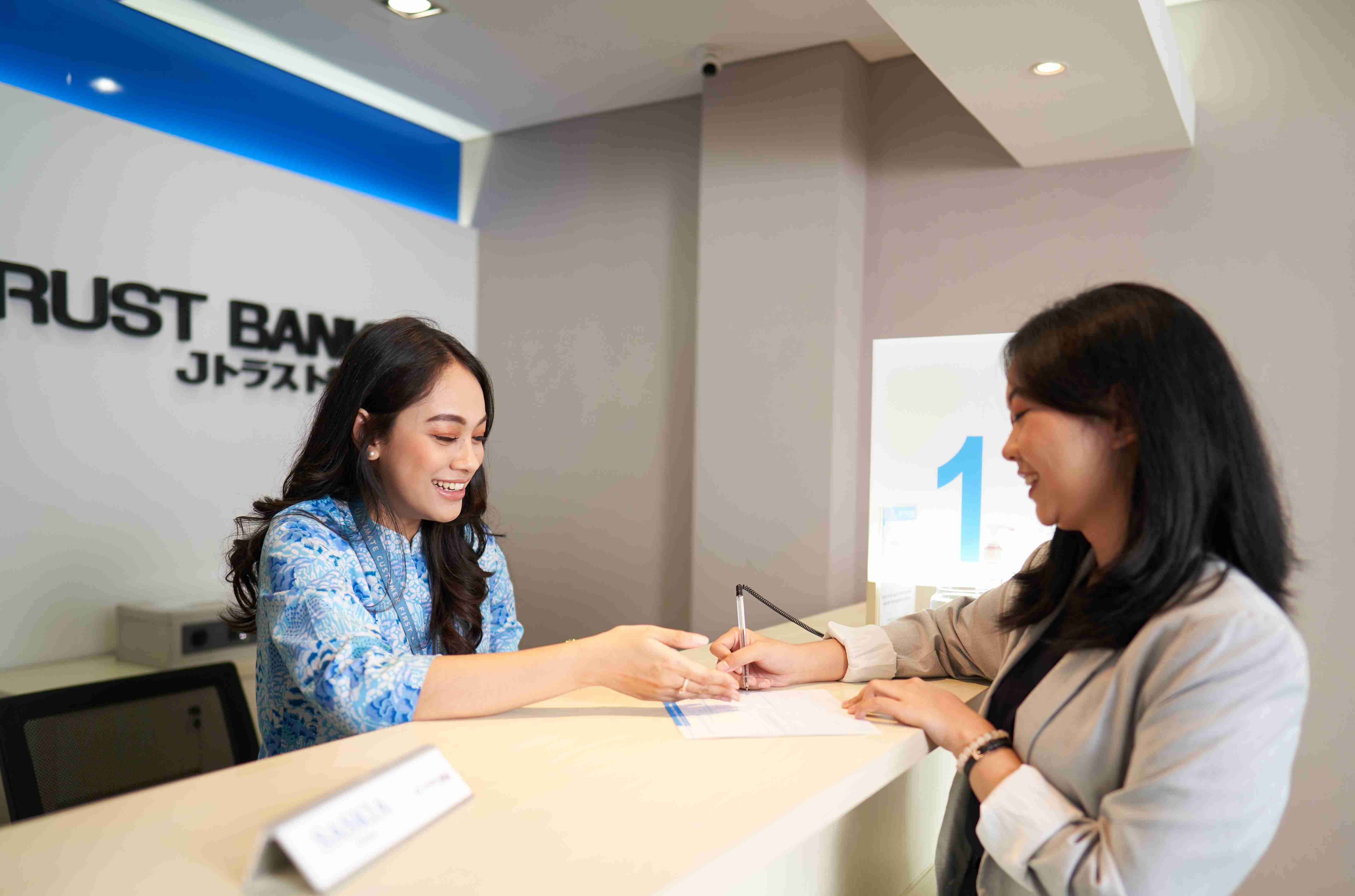 Kinerja J Trust Bank Kuartal II 2024: Bisnis Melaju, Kapasitas Digital Perbankan Meningkat dan Komitmen ESG