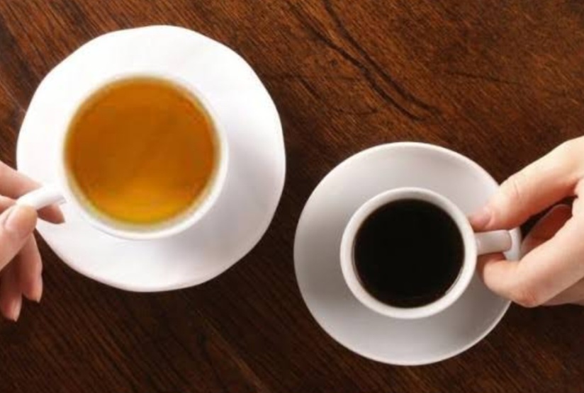 Pagi Hari Baiknya Minum Kopi Atau Teh? Ini Perbandingannya