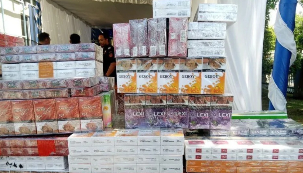 Bea Cukai Tanjungpandan Gencarkan Operasi Pasar Cegah Peredaran Rokok Ilegal