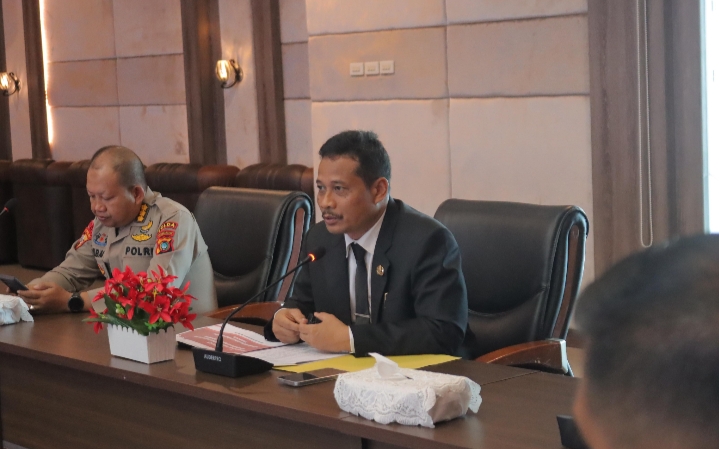 Buka Rapat Pemantapan Panitia Peringatan HUT RI ke-80, Pj Sekda Tekankan Hal Berikut ini