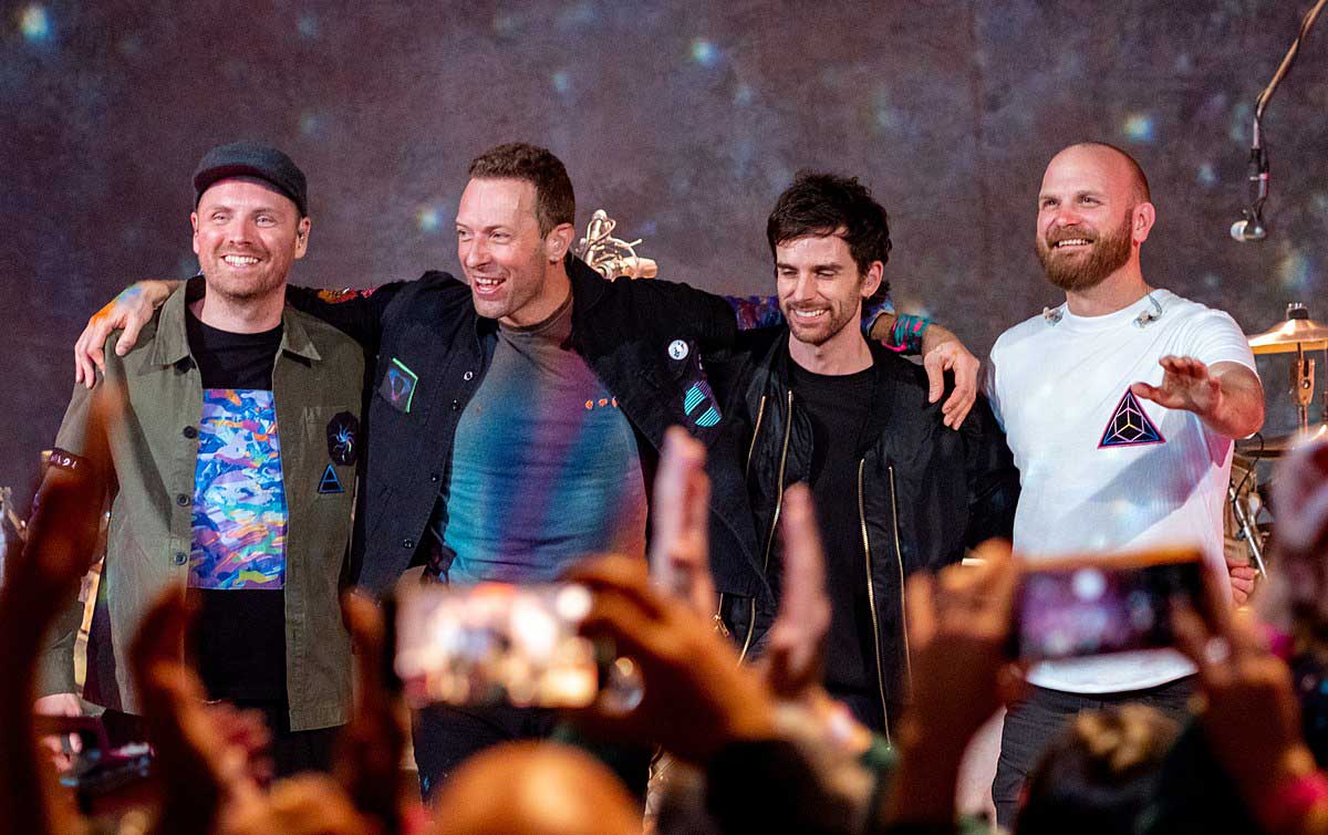 Tak Kebagian Tiket Coldplay, Chris Martin Janji Konser Lagi