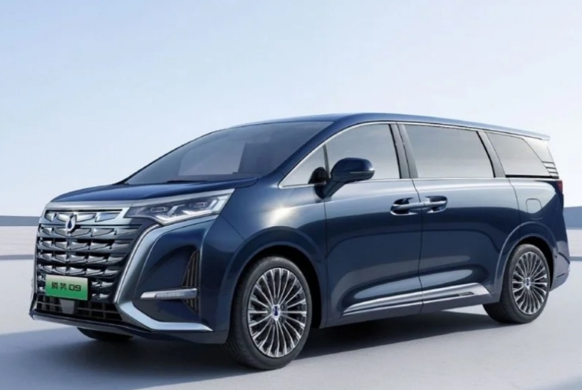 Denza D9 2026 Dilepas ke Pasar, Ada Beragam Varian, Harganya Mulai Rp908 Juta