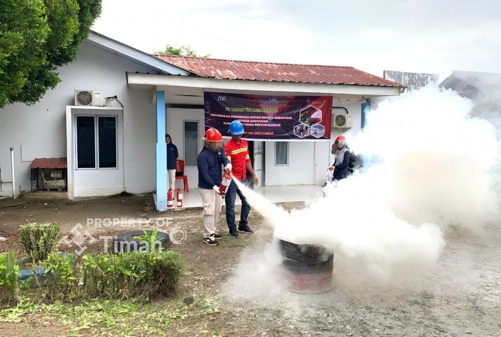 Departement HSE Area Kundur Gelar Pembinaan Pemadam Kebakaran di Klinik Prtama Bakti Timah Perayun