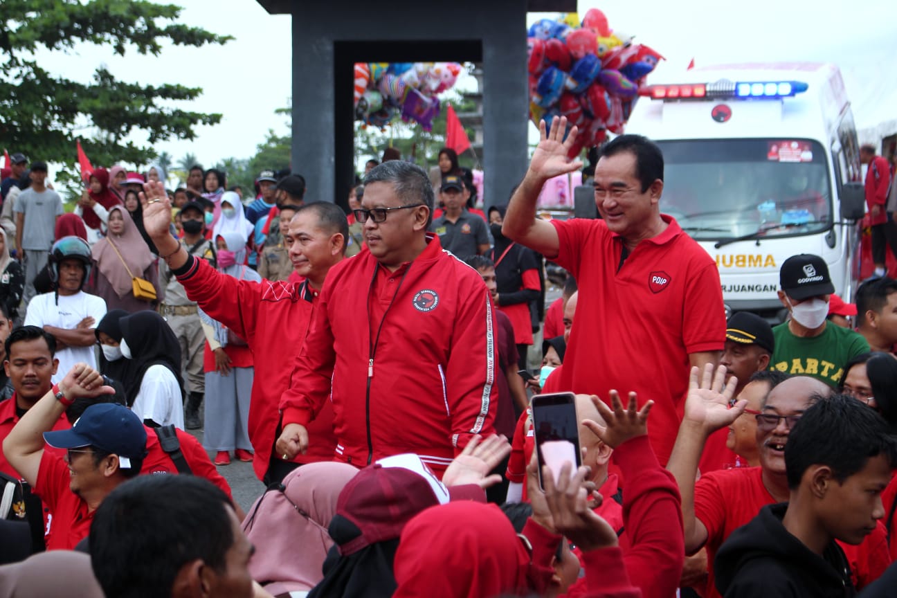 Jalan Sehat Kirab Budaya Nusantara PDIP Babel Sukses Geliatkan Ekonomi Warga