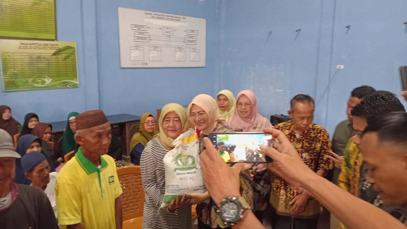 Paket PBP Ribuan Kilogram Disalurkan, Wawako: Sulit Mengontrol Penjualan Kembali Bantuan