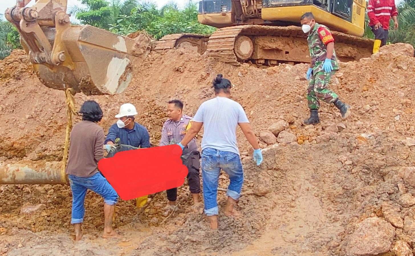 Hilang 6 Hari, Ditemukan Tak Bernyawa Dalam Pipa Saluran Air, Keluarga Tolak Otopsi