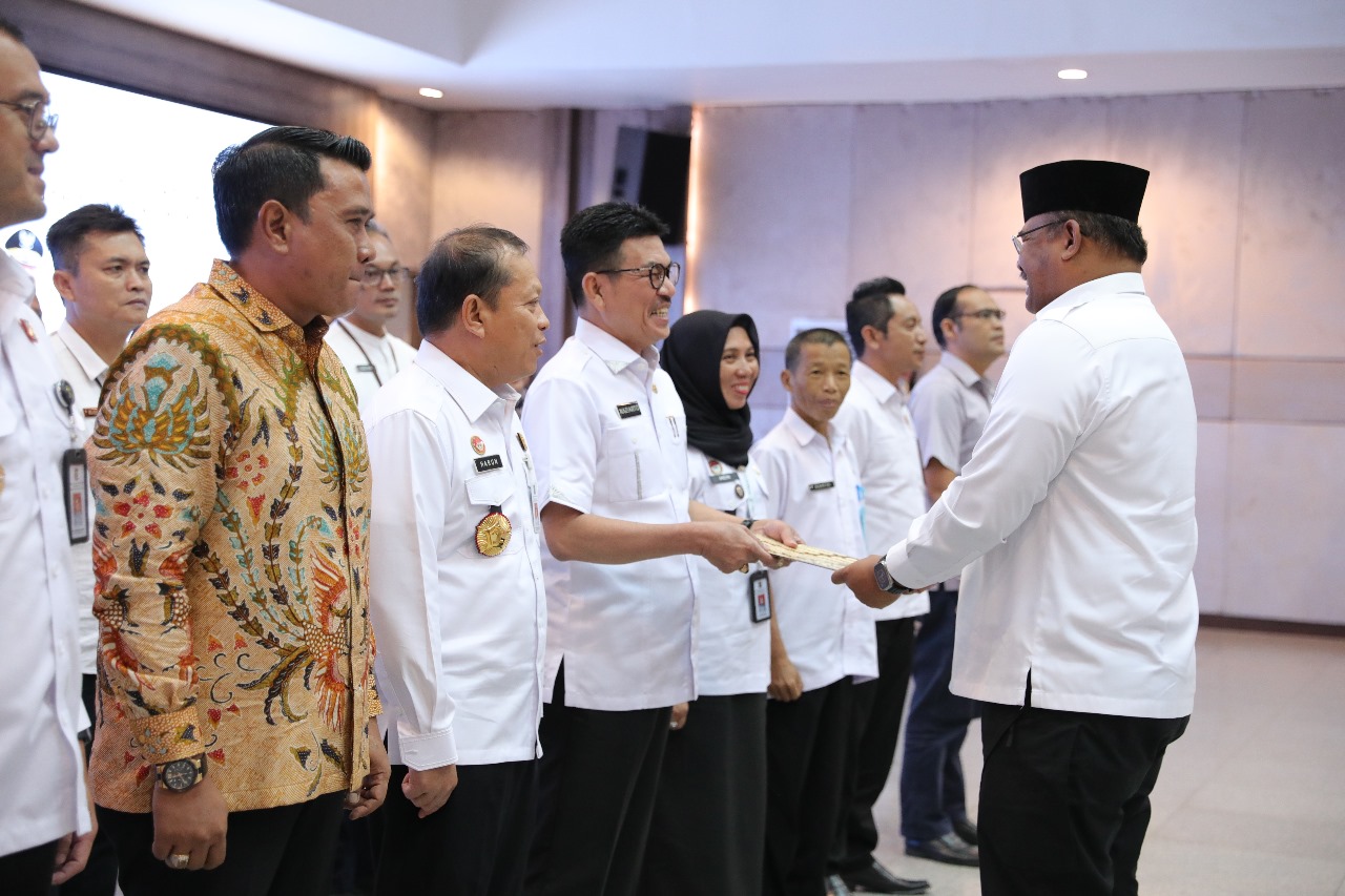 Safrizal ZA Mengukuhkan Gugus Tugas Daerah Bisnis dan HAM Provinsi Kep.Babel