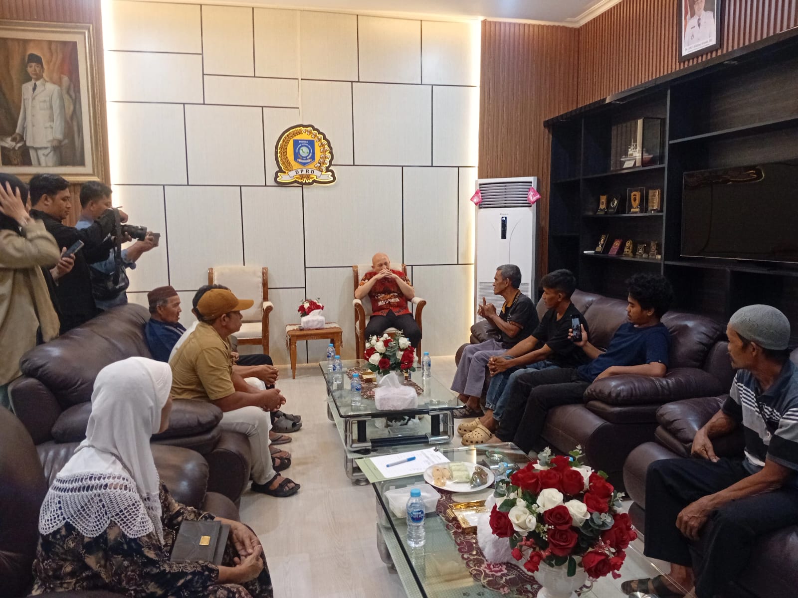 Warga Dendang Mengadu Ke DPRD Babel Terkait Klaim dan Tumpang Tindih Lahan
