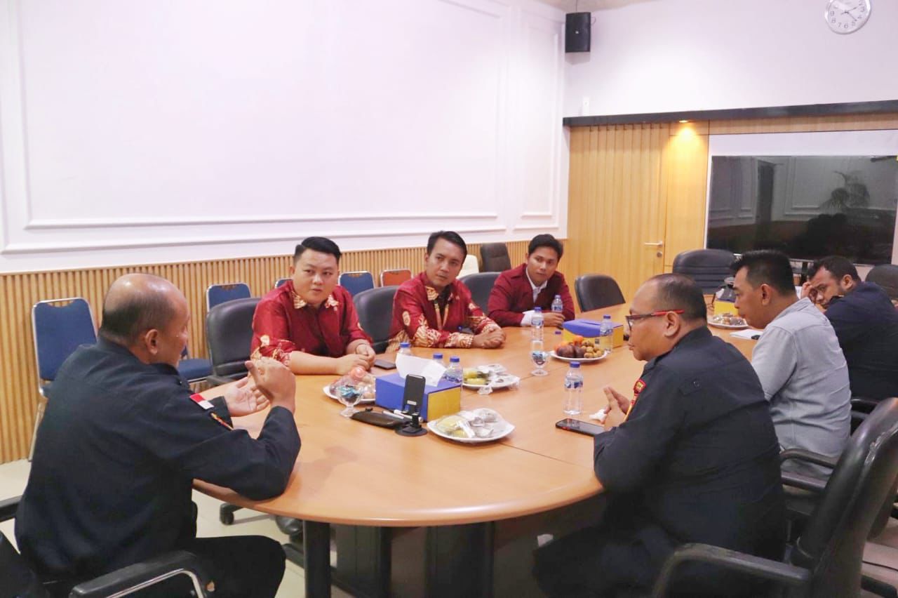 Temui Bea Cukai, DPD IMM Babel Desak Perketat Pengawasan Rokok Ilegal