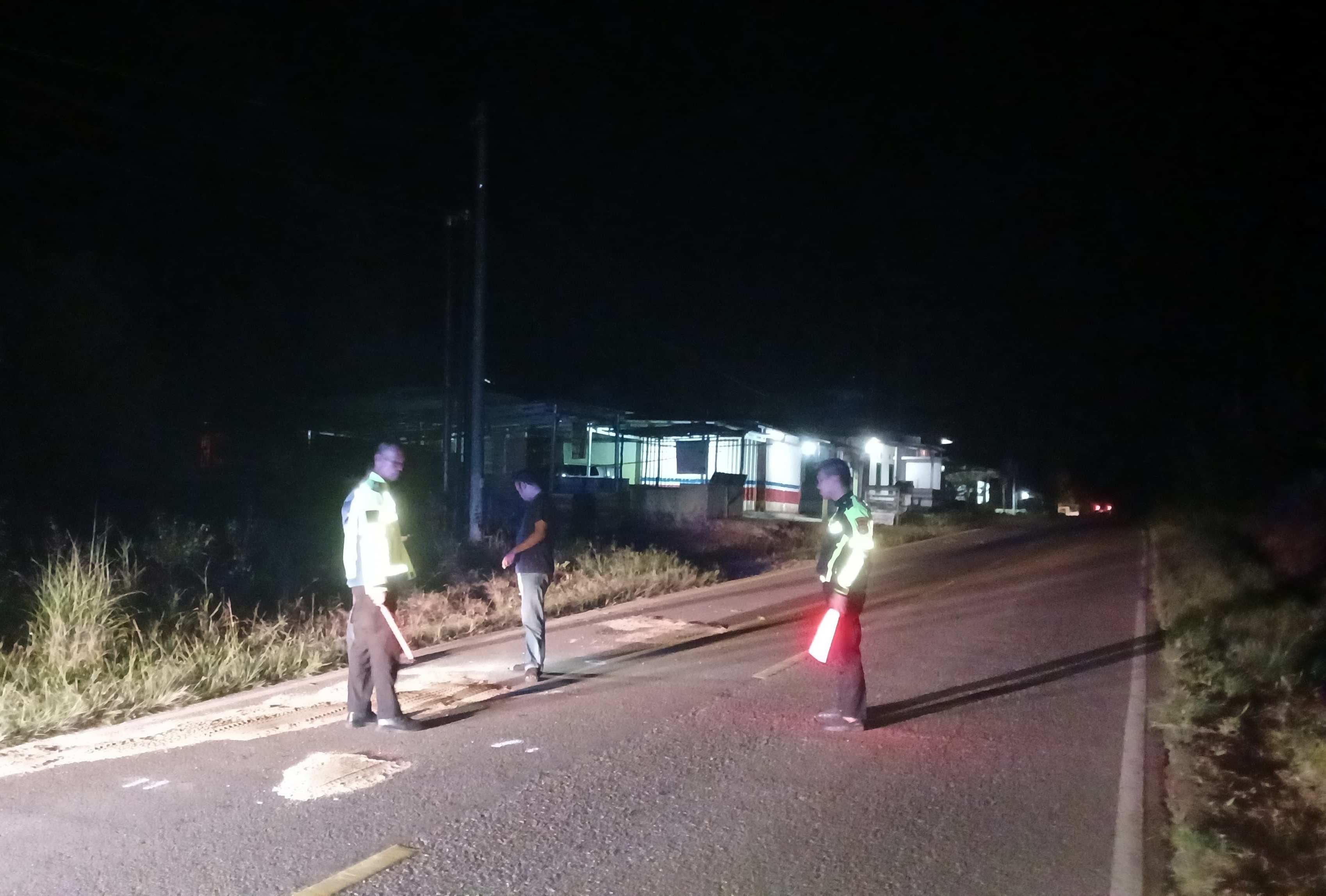 Tabrakan dengan Truk, Pengendara NMax Tanpa Plat Nomor Tewas