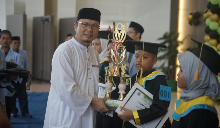 Ribuan Santri TKA/TPA Bangka Tengah Diwisuda, Ini Pesan Bupati Algafry!