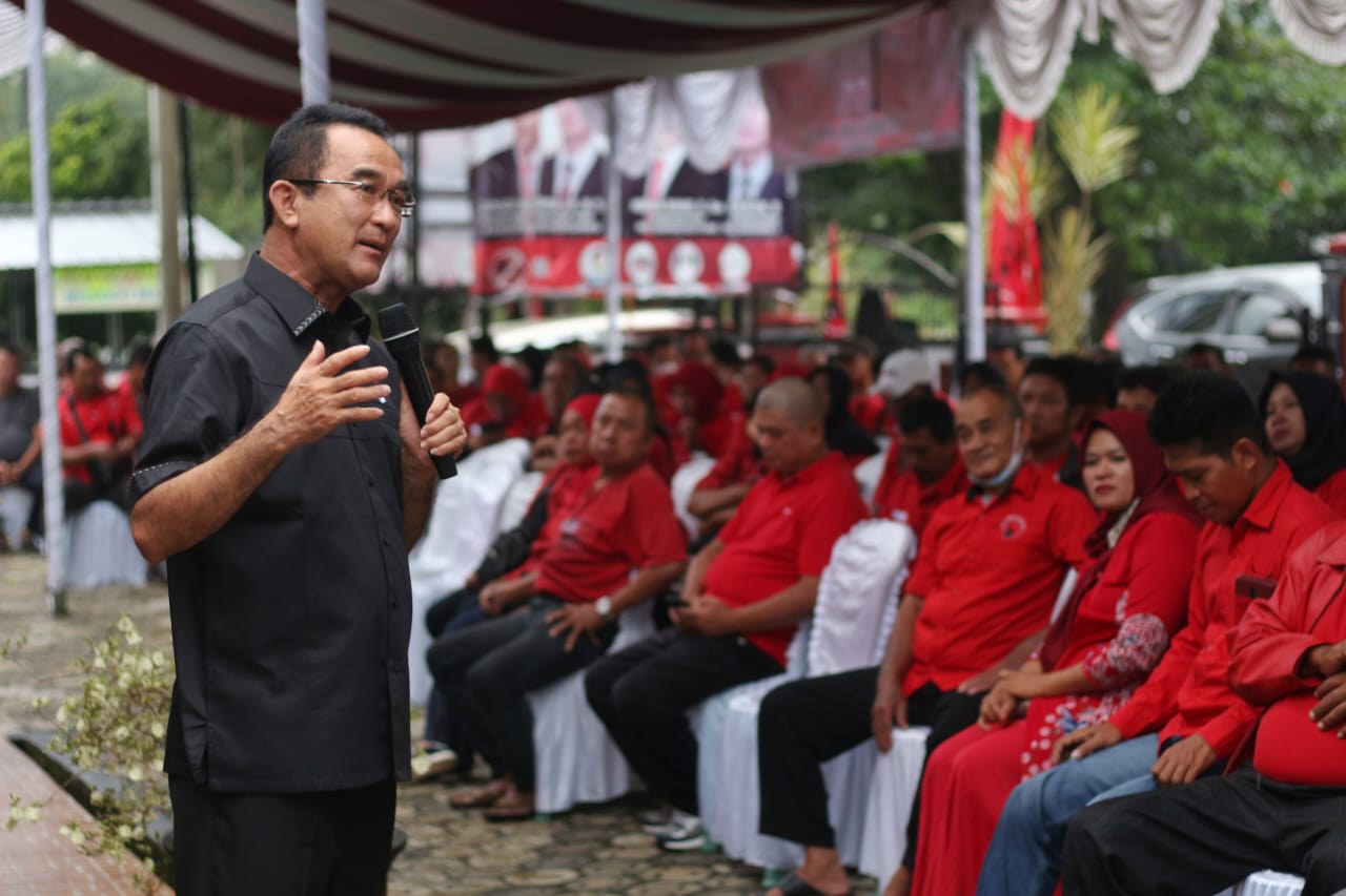 Rudianto Tjen Bantu Anak-anak Babel Dapat Beasiswa Kuliah Sampai Lulus