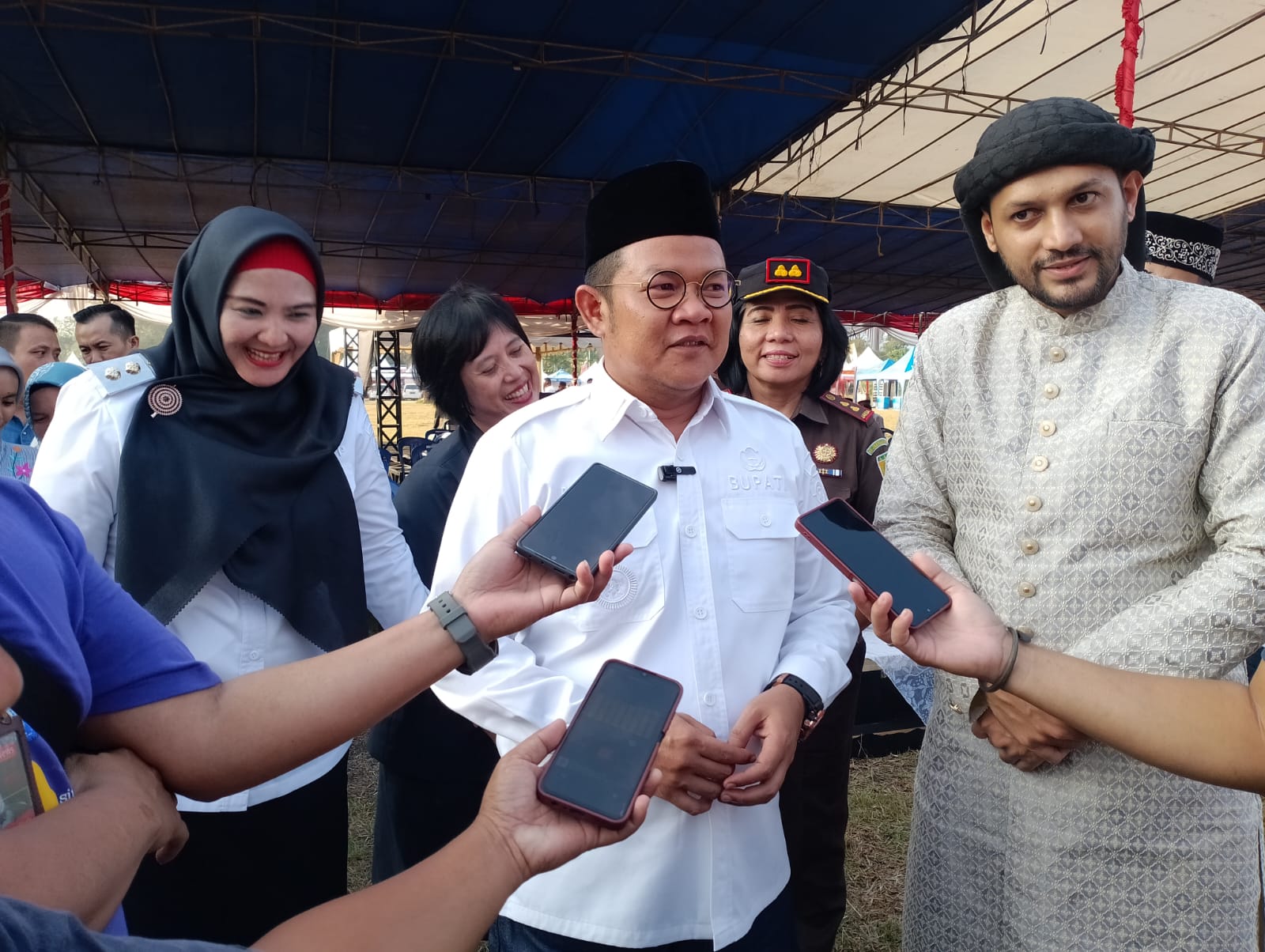 Bupati Riza Ajak Warga Kibarkan Bendera Merah Putih Sebulan Penuh, Ini Tujuannya