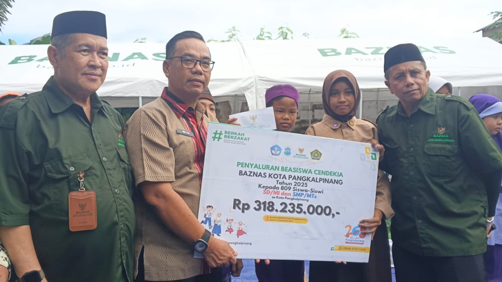 BAZNAS Salurkan Rp318 Juta Untuk 809 Siswa Di Pangkalpinang