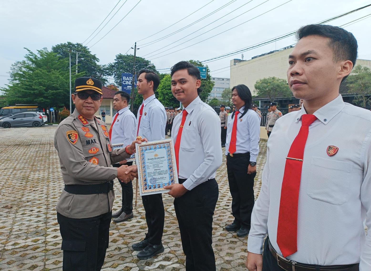 14 Personel Satres Narkoba Polresta Pangkalpinang Raih Penghargaan Kapolresta 