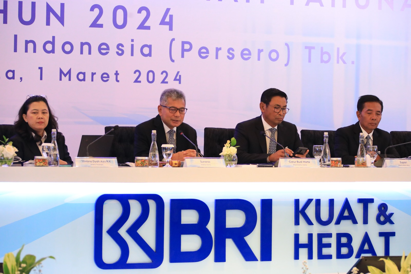 Targetkan Pertumbuhan Kredit Double Digit, Prospek Saham BBRI Diramal Cerah