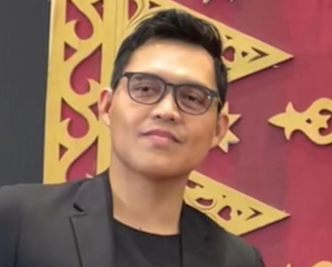 PENETAPAN TARGET KINERJA DAN IMPLIKASINYA TERHADAP ORGANISASI: PENERAPAN GOAL SETTING THEORY DARI LOCKE