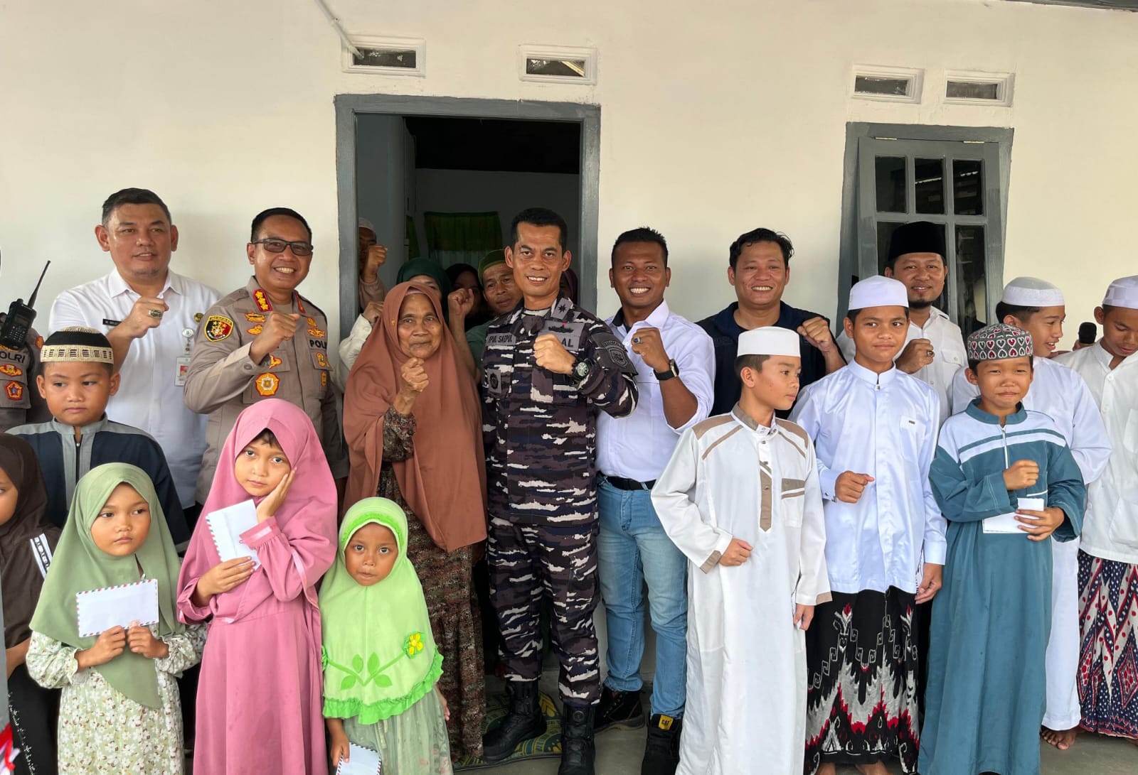 Sinergi Jurnalis, TNI AL, dan Polri Wujudkan Rumah Layak Huni di Pangkalpinang