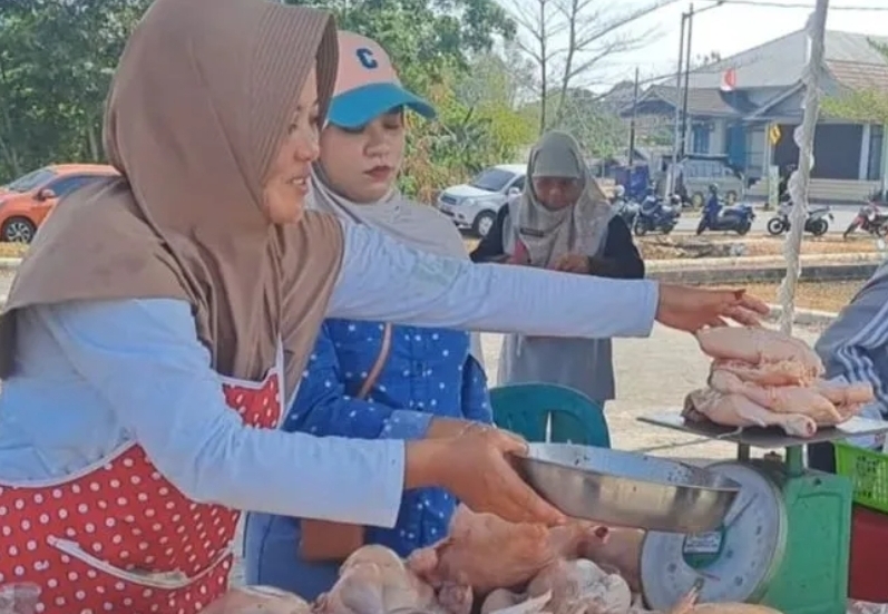 Pemkot Gelar Pasar Murah Daging Ayam