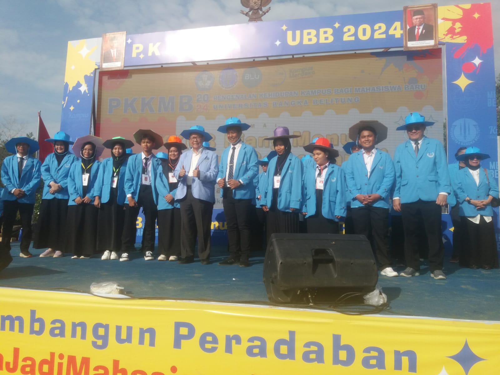 Ini Pesan Rektor Bagi 2.298 Mahasiswa Baru di Pembukaan PKKMB UBB 2024