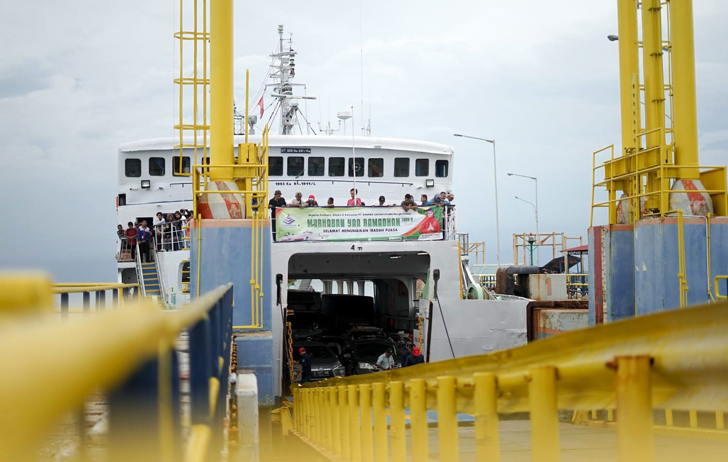 Tanjung Kalian Padat Merayap, Antrian Truk Hingga 1 Kilometer