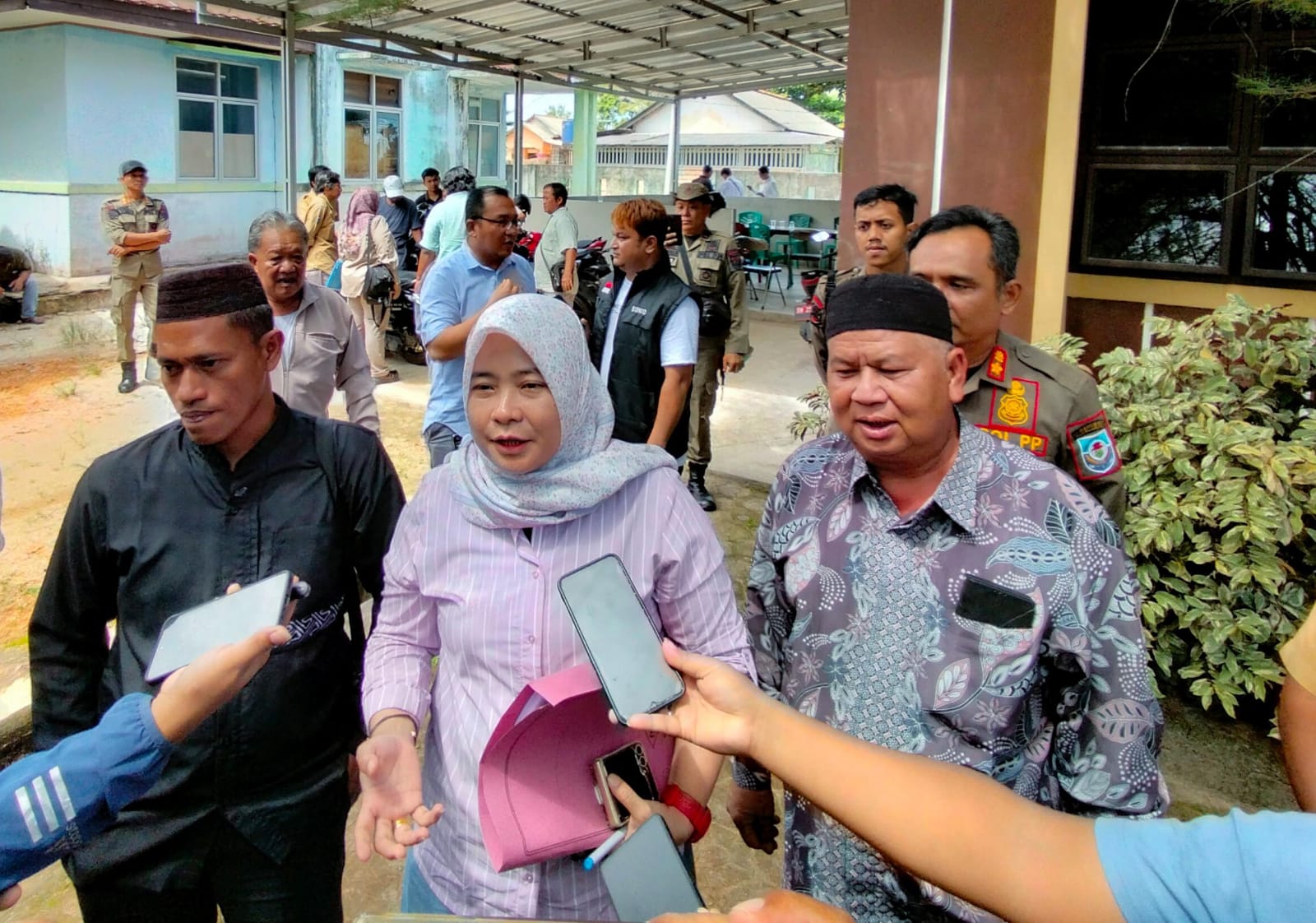 Respon Kisruh Oplah di Rias, DPRD Basel Turun Temui Gapoktan dan Poktan, Hasilnya? 