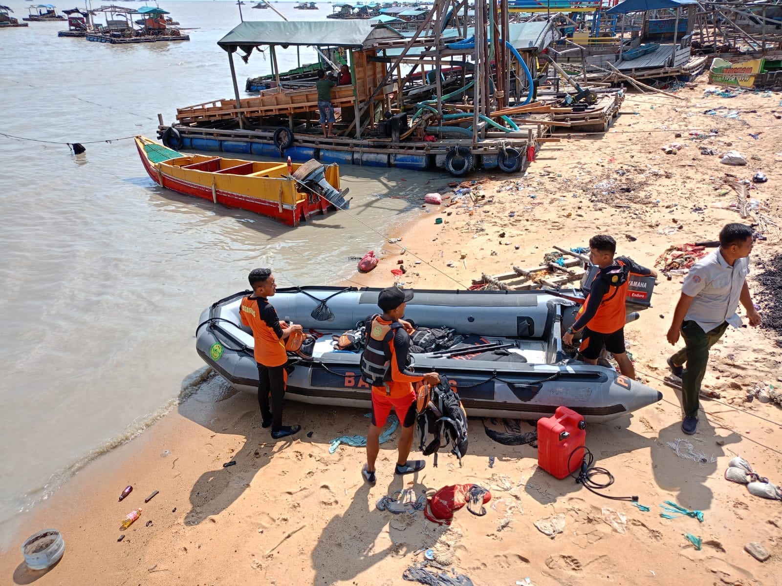 Kejar Speedboat Hanyut, Malah Hilang di Laut 