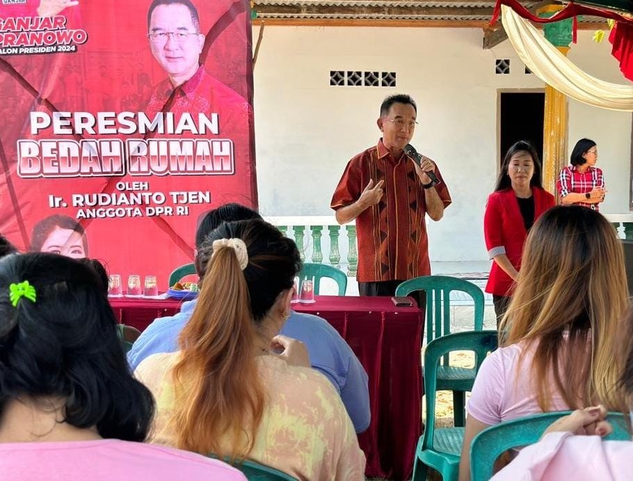 Berkat Bantuan Rudianto Tjen, Santi Bahagia Kini Punya Hunian Layak