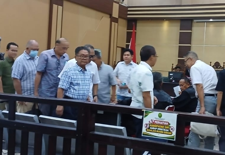 Bos Timah Afat Cs Kembali Jalani Sidang Tipikor