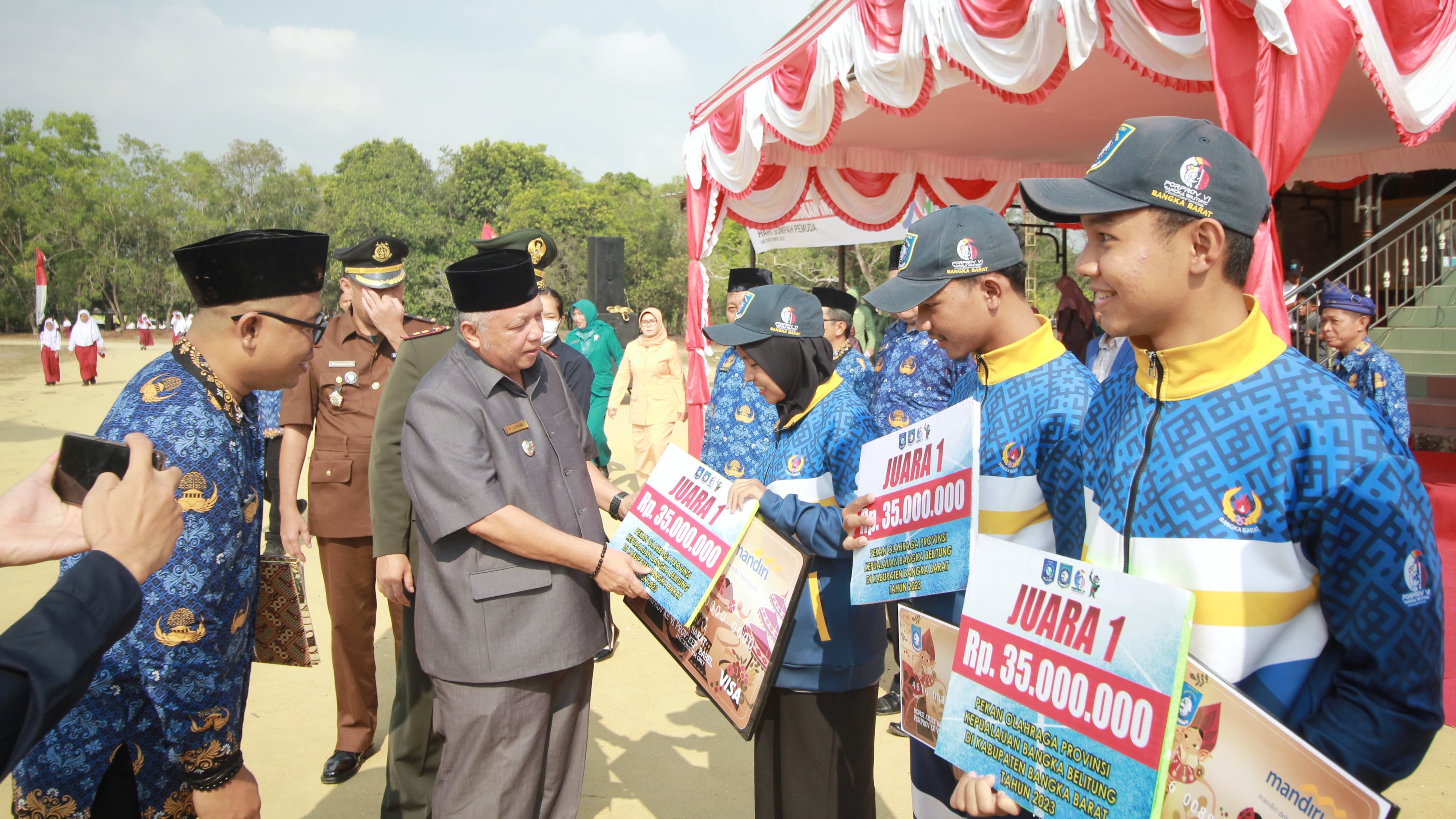 Sukirman Beri Langsung Bonus Atlet Porprov