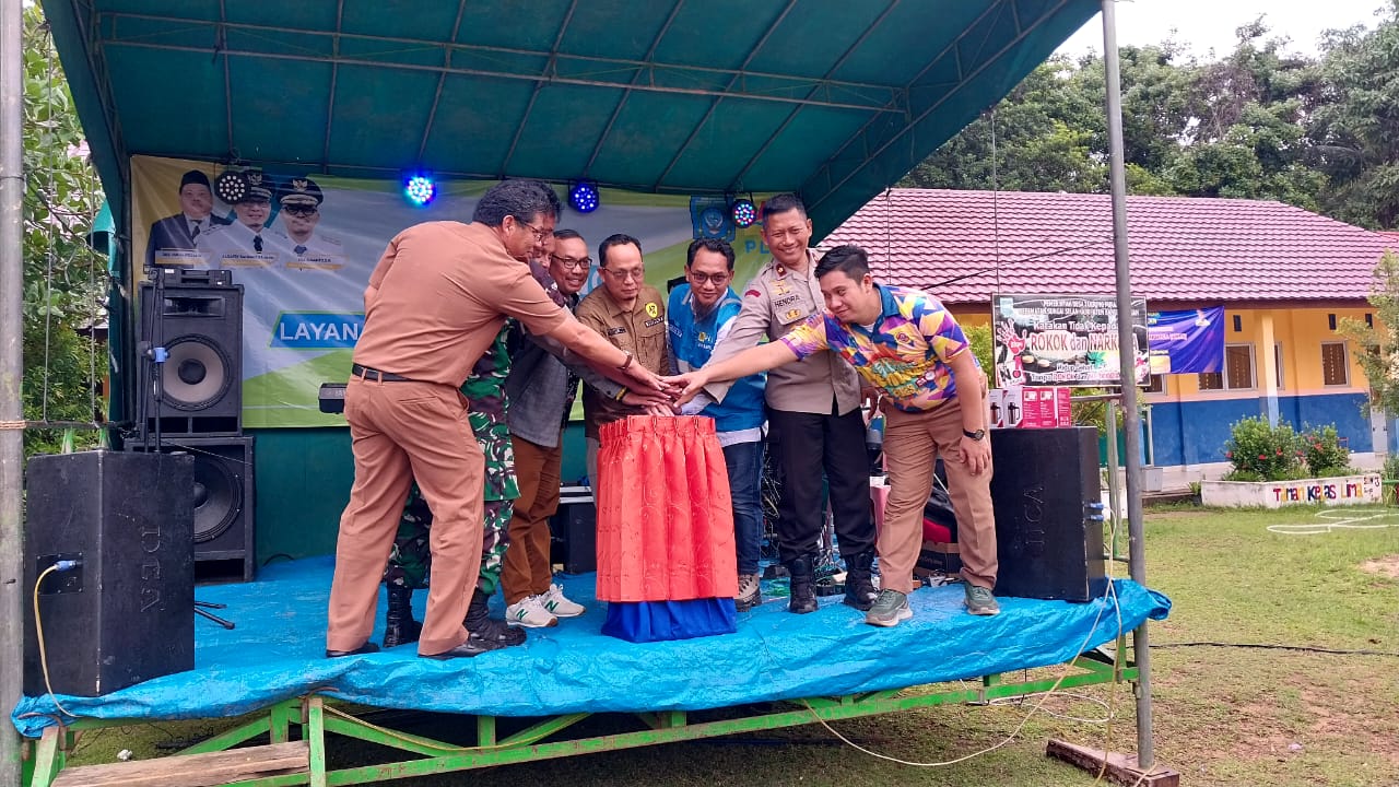  Listrik Pulau Nangka Kini 24 Jam, Bupati Bateng pun Happy, Thanks BPJ