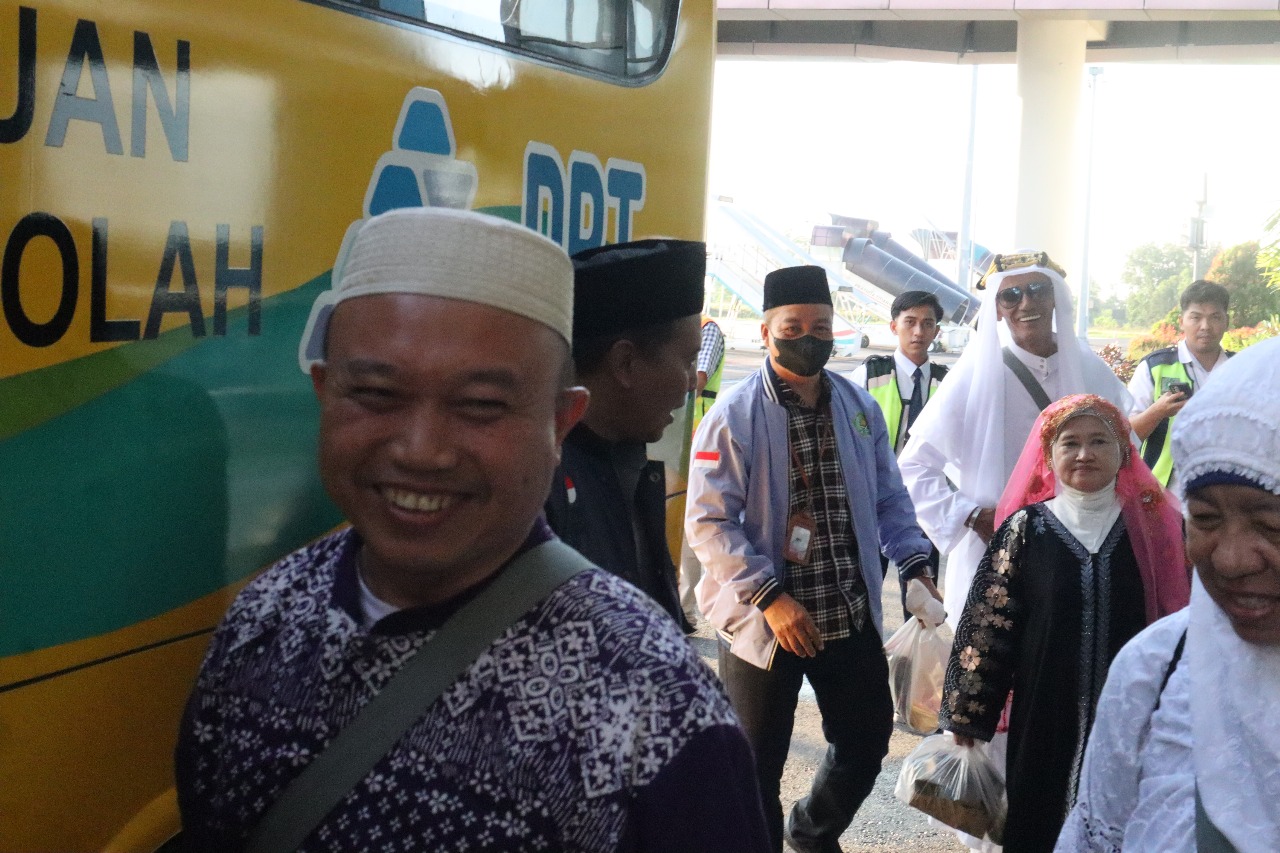 Jamaah Haji Kuota Tambahan Babel 1446 H/2025 M Kembali ke Tanah Air