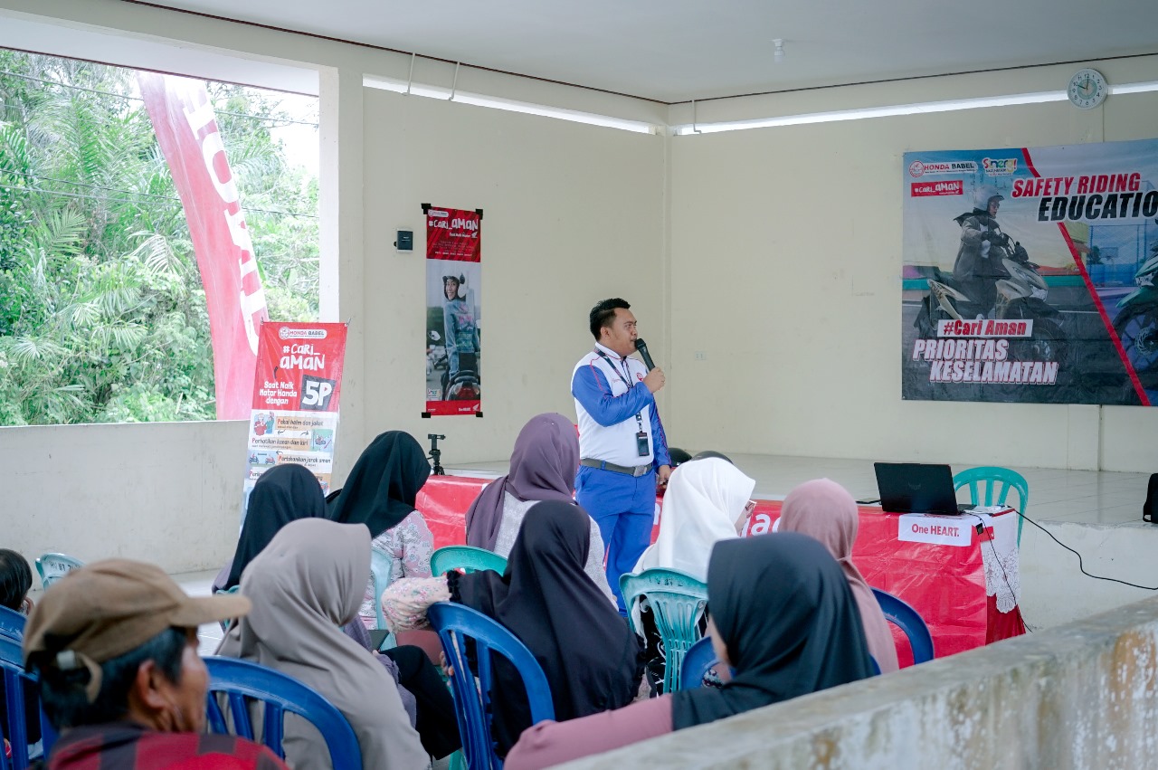 Sosialisasi Keselamatan Berkendara di Desa Bulu Tumbang Bersama Honda Babel