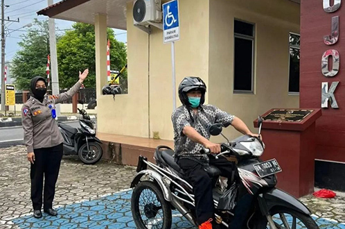 HUT ke-67 Lalu Lintas, Satlantas Polres Pangkalpinang Sosialisasi SIM Bagi Penyandang Disabilitas