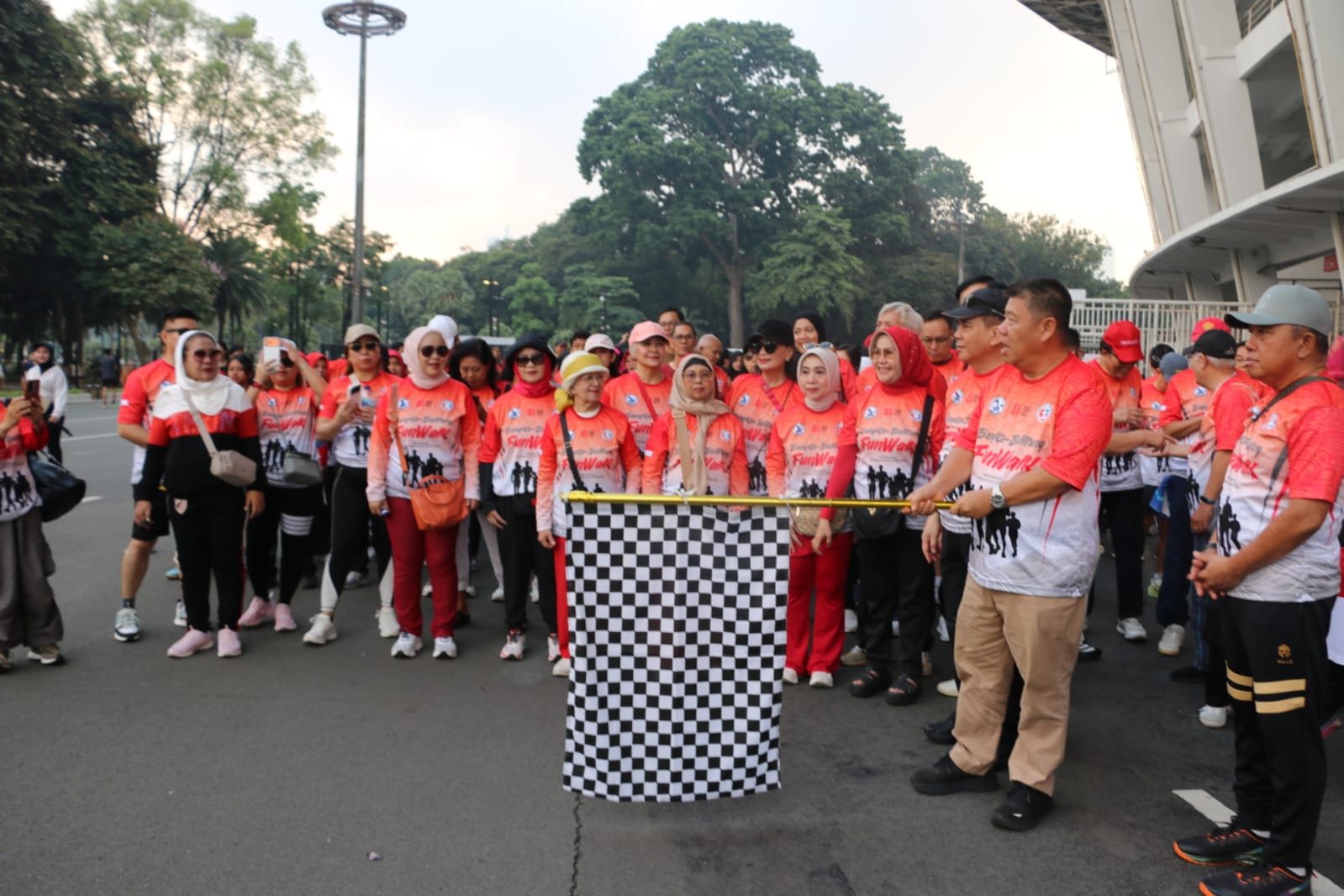 Gubernur Babel Hadiri Bangka Belitung Fun Walk 2026 dan Pengukuhan AMP Babel di Jakarta