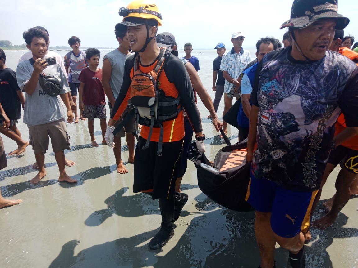 Hilang Saat Jaring Ikan di Bedukang, Dua Warga Sungailiat Ditemukan Begini