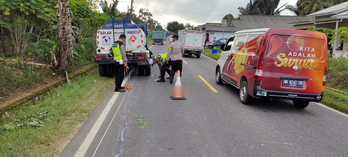 Kecelakaan Beruntun di Namang, Tukang Bakso dan Anggota Polri Luka Berat