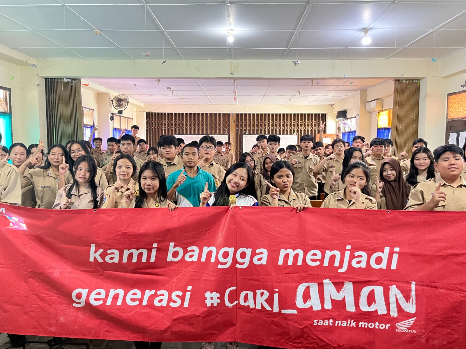 Honda Babel Edukasi Pelajar Lewat Program “Safety Riding for School” di SMK Bakti Pangkalpinang