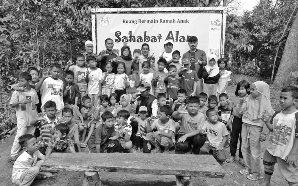 PLN Gandeng BFS Bangun Rumah Bermain Ramah Anak