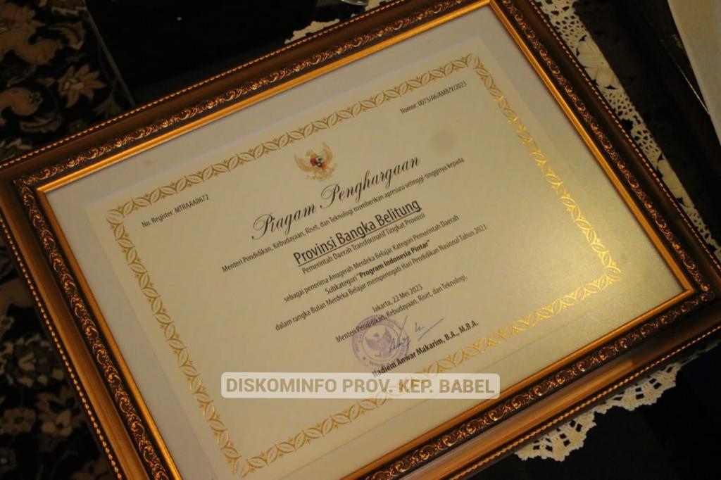 Raih Penghargaan Program Indonesia Pintar, Pj Gubernur Suganda: Semoga Dapat Mengangkat Angka Rata-Rata Lama S