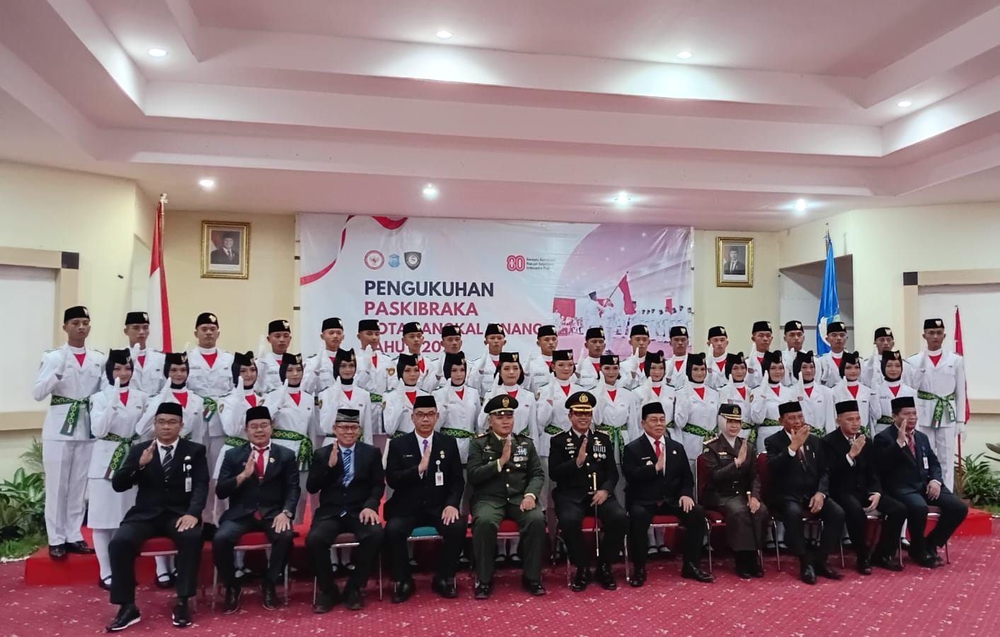 Pj. Wali Kota Kukuhkan Paskibraka Pangkalpinang 2025