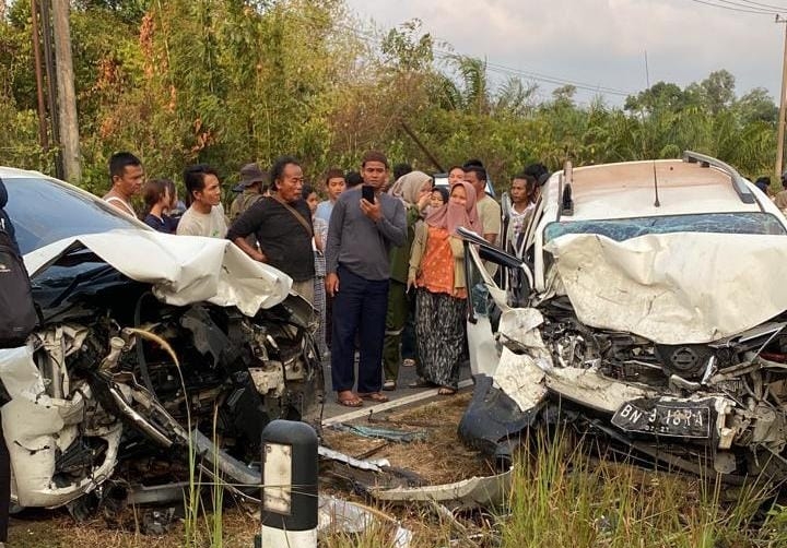 Penyebab Tabrakan Maut HR-V dan Livina di Tikungan Jeriji -Serdang yang Tewaskan 3 Orang