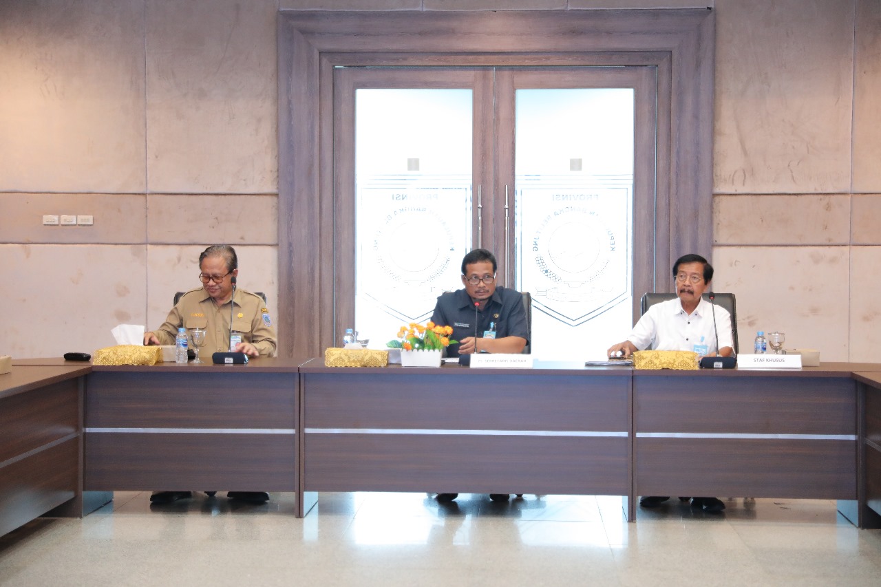 Feri Apriyanto Membuka Rapat Persiapan Launching Gerakan Bersama dan Kolaborasi Organisasi Perangkat Daerah