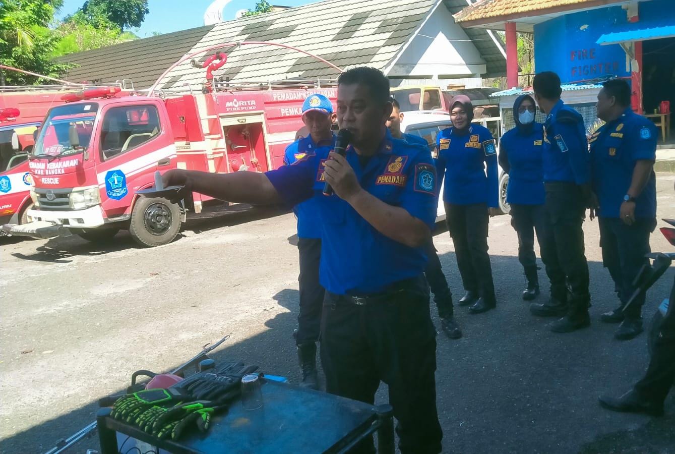 Awak Media di Bangka Dapat Edukasi Penanganan Kebakaran