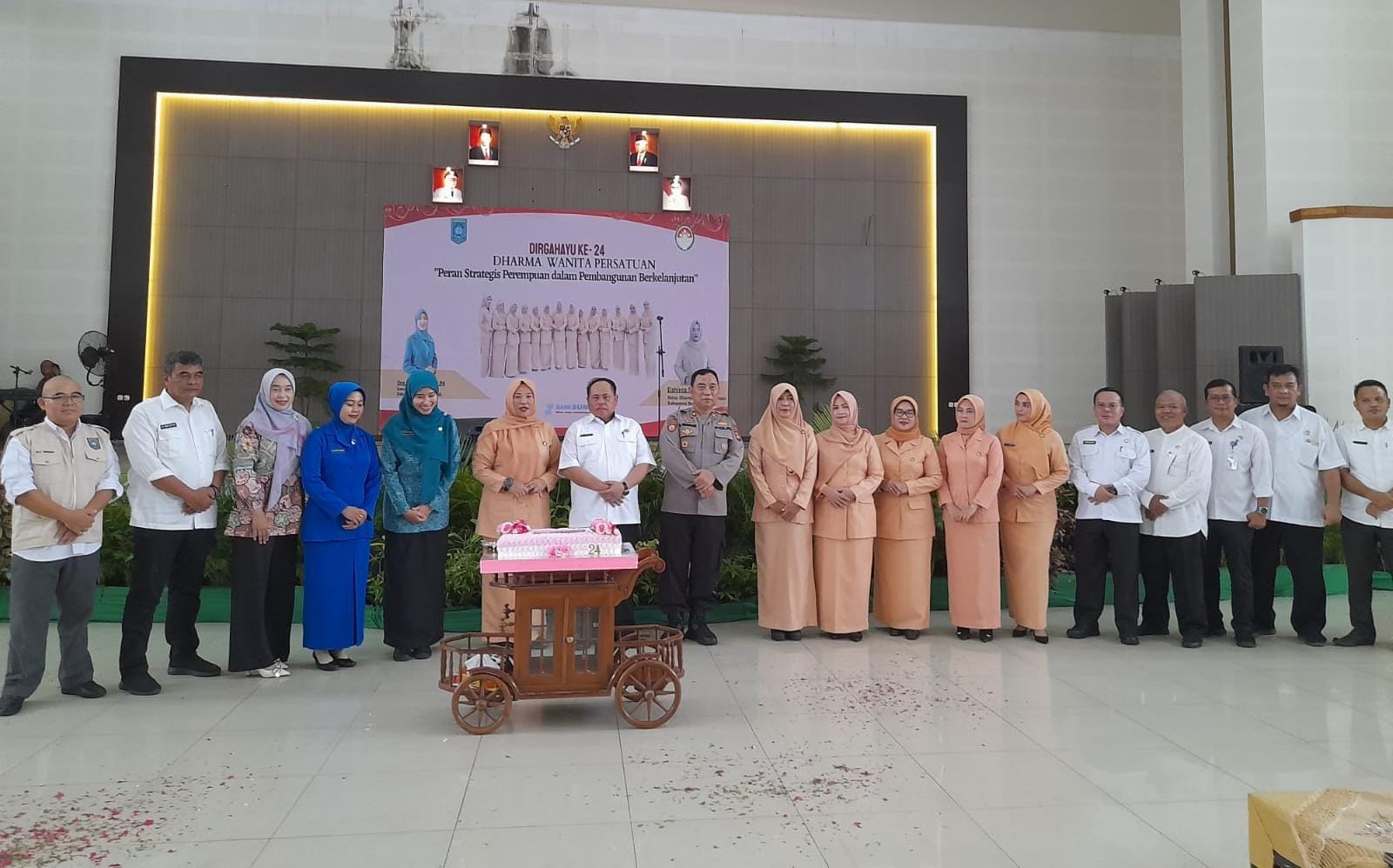 Semarak 24 Tahun DWP Bateng, Ada Lomba Tumpeng Hingga Fashionshow Ecoprint