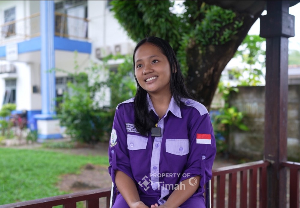 Tabah Menahan Rindu, Kisah Regina Merantau Demi Raih Mimpi Masa Depan Bersama Progam Kelas Beasiswa PT Timah