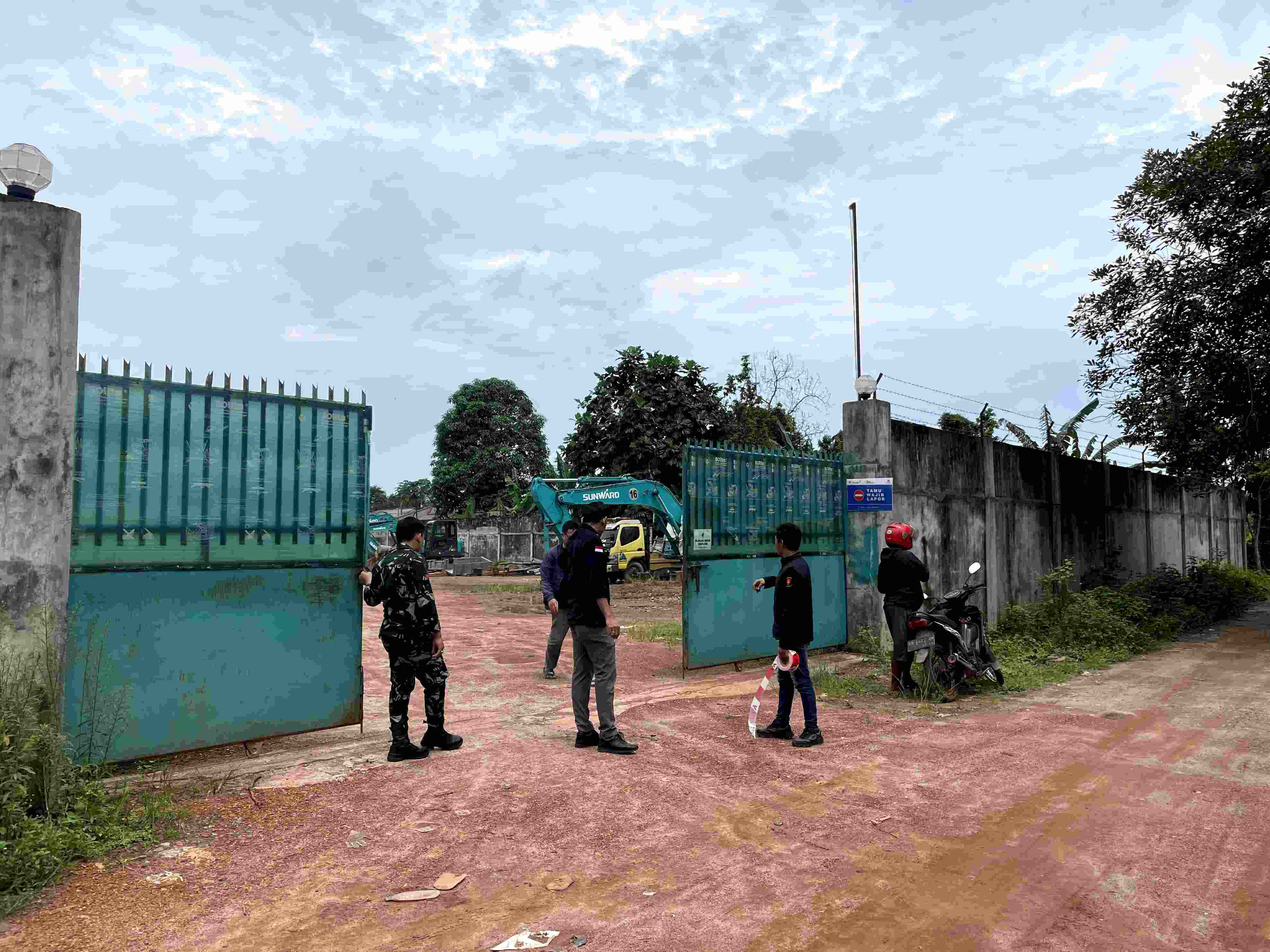 Jaksa Geledah Rumah Herman Fu, Duit Miliaran Disita?